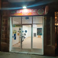 Locale commerciale in Carrer d'Entença 122 Bis