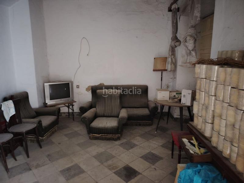 Foto e1ebc64e-97dd-4dae-be9f-bb30215f1d8f. Edifici a Coín