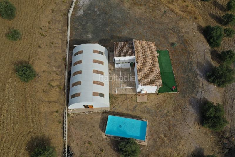 Foto 18cf568c-aadb-4126-ad33-0ea9aee48123. Masia amb calefacció aparcament piscina a Alozaina