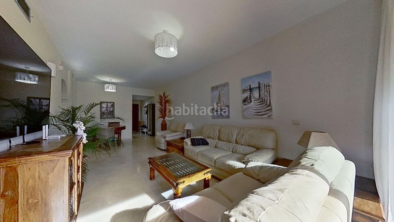 Foto 4eb31c6a-625d-44c4-b305-306e5835079a. Àtic amb calefacció aparcament piscina a Las Chapas - Alicate Playa Marbella