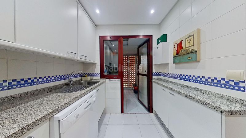 Foto d8a0d7a0-416b-401f-9be8-4f9e0855158e. Àtic amb calefacció aparcament piscina a Las Chapas - Alicate Playa Marbella