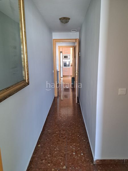 Foto b8aac3d0-492e-4d3b-b399-b4e4c12693d7. Pis amb calefacció aparcament a Carranque - Haza Cuevas Málaga