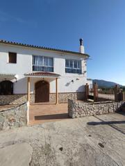 Local Comercial a Yunquera. Oportunidad