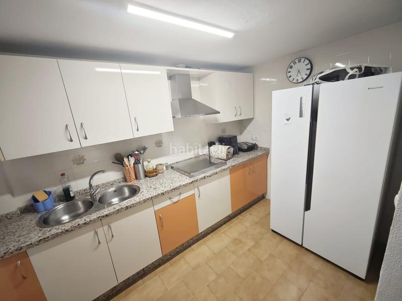 Foto 83e7367c-740a-4cc4-99f8-0d3837b0345c. Casa adossada amb calefacció aparcament a La Colina Torremolinos