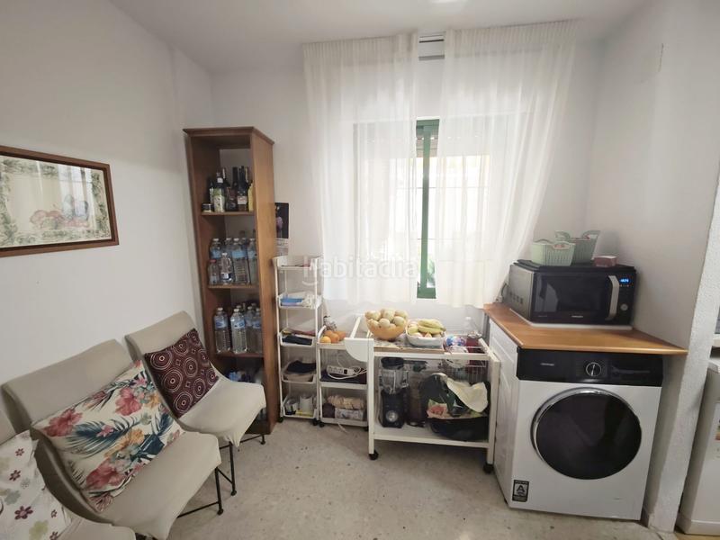 Foto abaf5ad7-c21c-4c60-a55b-c529a66384dc. Casa adossada amb calefacció aparcament a La Colina Torremolinos