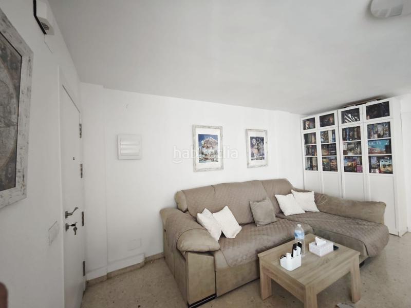 Foto c49c3b44-615e-4d1b-9ae9-ba1651d062ef. Casa adossada amb calefacció aparcament a La Colina Torremolinos