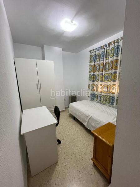 Foto cc0e04bc-3878-4516-aa79-71af0ce91906. Piso en La Trinidad Málaga