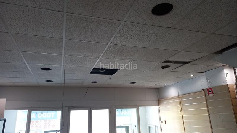 Foto 5e0c3e0c-6a3e-45d3-b7a5-e67c704f6c7b. Local comercial en El Palo Málaga