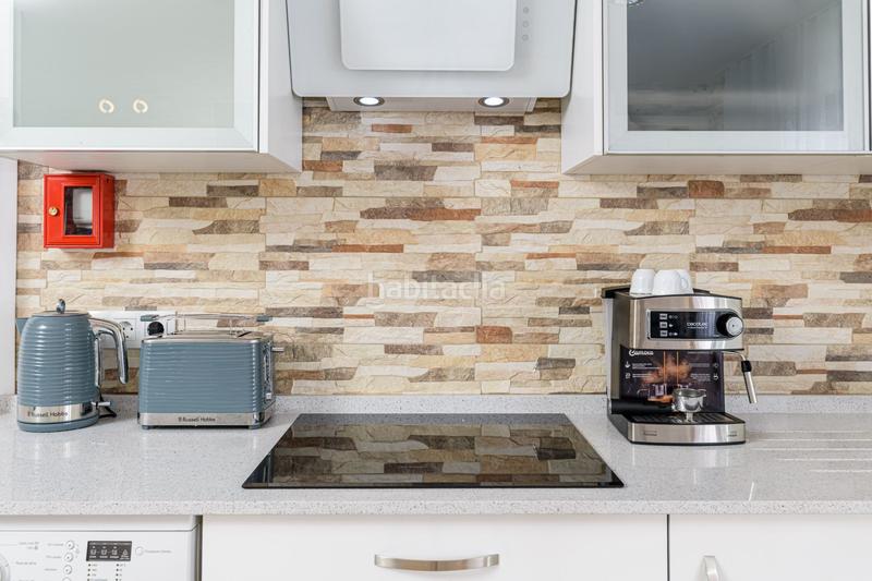 Foto ec538e08-88ac-4bce-9e4a-9ba772d53c8a. Attico con riscaldamento in Parque Ayala - Jardín de la Abadía - Huelín Málaga