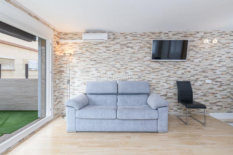 Foto 14f556bf-eef9-405a-a905-f64d13078372. Dachwohnung mit heizung in Parque Ayala - Jardín de la Abadía - Huelín Málaga