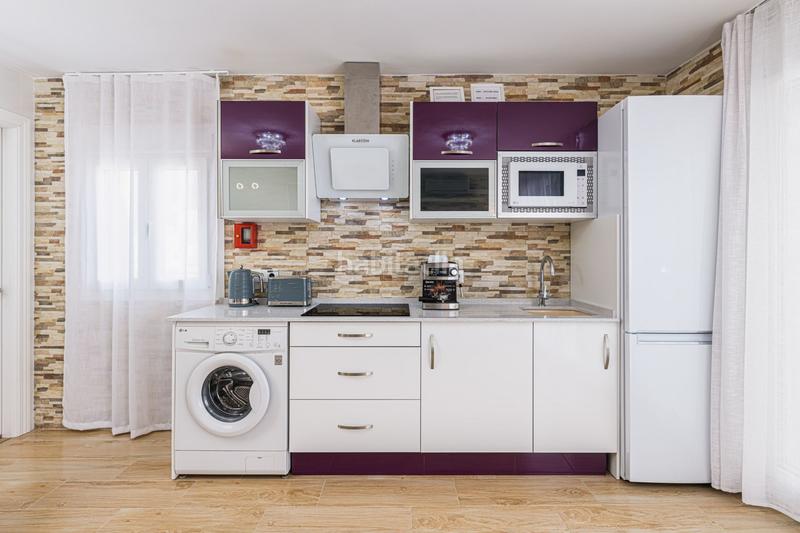 Foto 8dde6402-a0ae-4a84-b233-21fb9b3b2d4e. Dachwohnung mit heizung in Parque Ayala - Jardín de la Abadía - Huelín Málaga