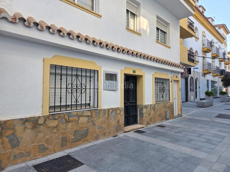 Foto 061a7246-9248-43d4-9877-21bd89bf5200. Piso en Puerto Deportivo Fuengirola