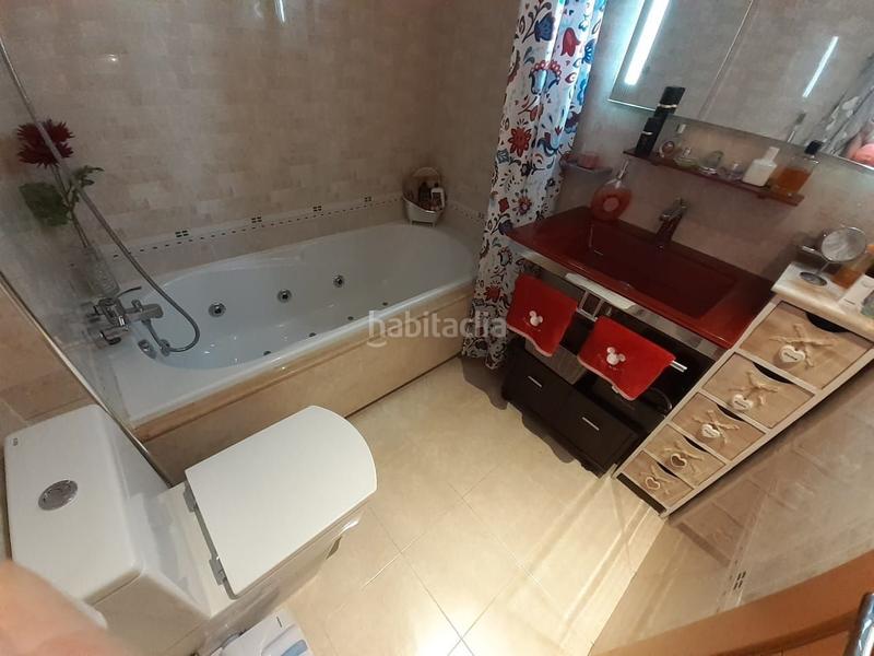 Foto b6328f62-c919-4869-a62f-814410cb9463. Piso en Paseo Marítimo Oeste - Pacífico Málaga