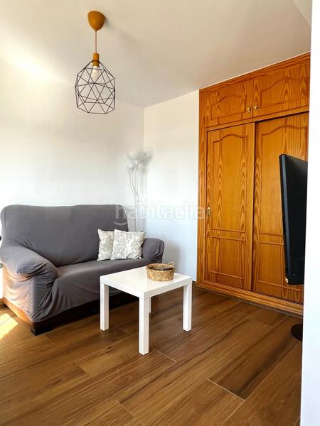 Foto c52ba949-1afc-4095-9b5b-c2e5b7954332. Piso en Poniente-Faro Torre del Mar