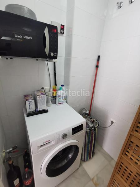 Foto fbf90241-0d66-49a1-adf2-9eb57d166383. Piso en Distrito Zeta - Recinto Ferial Cortijo de Torres Málaga
