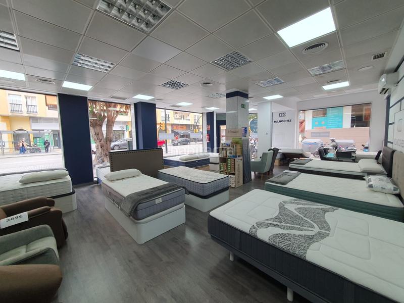 Foto c208f72c-1575-425a-857f-0ec1aa606045. Local comercial en El Palo Málaga