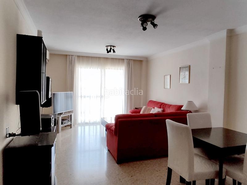 Foto 4384157d-8eab-4ca5-b386-be904eedaa72. Appartamento con piscina in Viña Málaga Torre del Mar