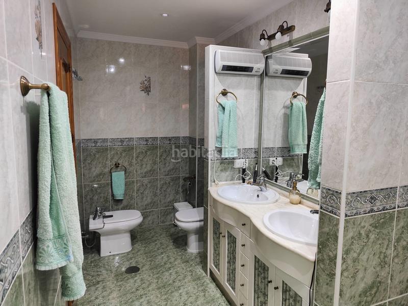 Foto f1f45ca1-d151-4989-bb13-11b5d68aaf6e. Casa norando homes presenta este fantástico chalet ubicado en Campanillas! en Málaga