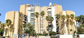 Pis  Santa rosa de lima. Piso en venta en avenida santa rosa de lima, carranque.