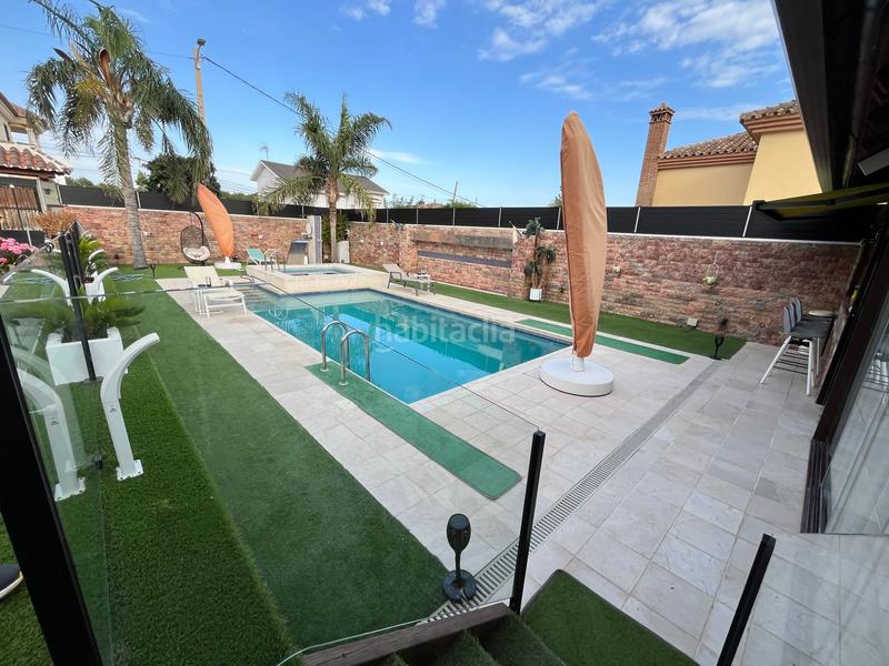 Foto 664e5f82-e0a4-468f-b324-86827bf4f457. House with heating pool in El Pinar- Palacio de Congresos Torremolinos