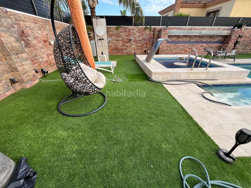 Foto b1082266-9ca8-4760-981a-579f7d1bbb64. House with heating pool in El Pinar- Palacio de Congresos Torremolinos