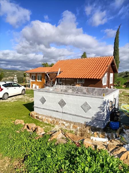 Foto 262b4b27-6661-4483-85a8-ad253e637c8d. Casa amb piscina a Tolox