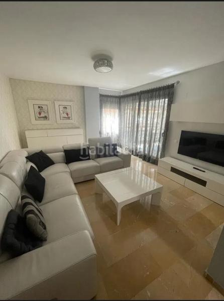 Foto e6a9ff14-f8be-498e-a737-9442fb789648. Piso en venta piso calle kandinsky, teatinos en El Tejar - Hacienda Bizcochero Málaga