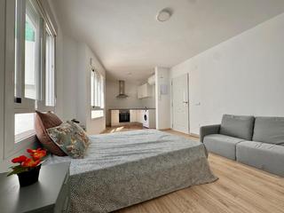 Studio  Sebastian eslava. En venta estudio 3ra planta calle sebastián eslava