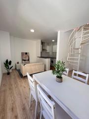 Àtic  Sebastián eslava. En venta dúplex ático en calle sebastian de eslava.