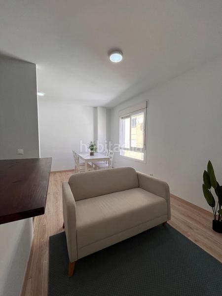 Foto e784b8e5-e0fa-44ee-b97e-5aa2505baf50. Appartamento in Parque Victoria Eugenia Málaga