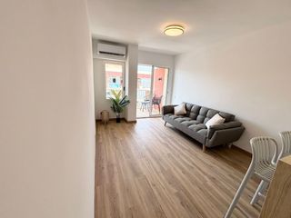 Piso  Gamonal. En venta piso av gamonal, edificio agata