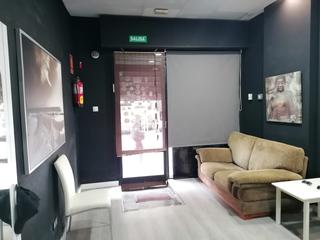 Geschäftsraum in Maestro Guerrero