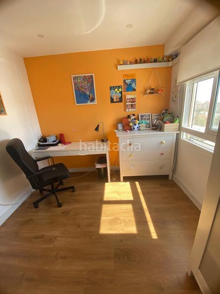 Foto 0ba9a573-66b0-426f-9c14-39ae324163d7. Piso en venta piso calle argentea 13 7c, carranque. en Málaga