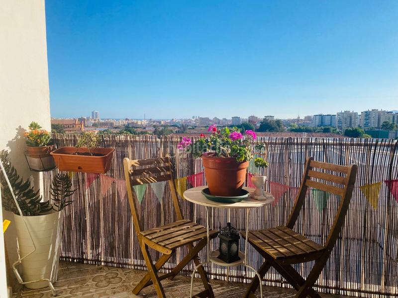 Foto 6c71f23d-0009-43aa-9801-e4baac0dcc64. Piso en venta piso calle argentea 13 7c, carranque. en Málaga