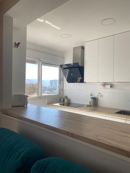 Foto ebed9e68-7eb3-4b22-9875-59b1c3480bba. Piso en venta piso calle argentea 13 7c, carranque. en Málaga