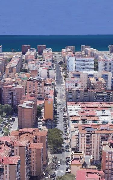 Foto 75554a9c-4054-45d1-9bb8-02357f21b1dd. Flat with heating in Girón - Las Delicias Málaga