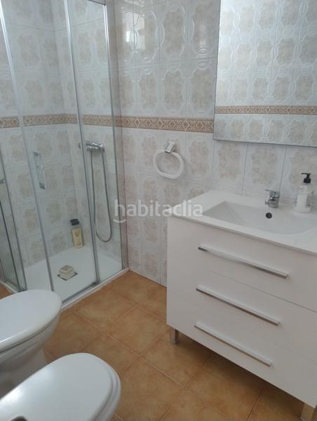 Foto f3d285b9-8d2e-4d8b-aa14-6a426e374062. Haus mit heizung in El Palo Málaga