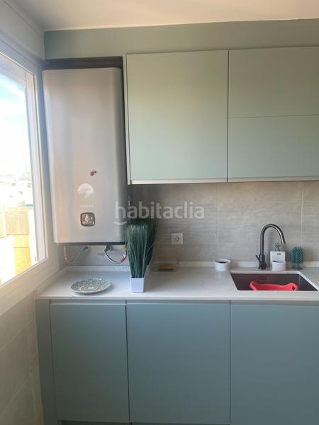 Foto b23f803d-8299-4e64-a48d-94fe7b520324. Alquiler piso en alquiler piso avenida heroe de sostoa 25 planta 9 puerta a en Málaga