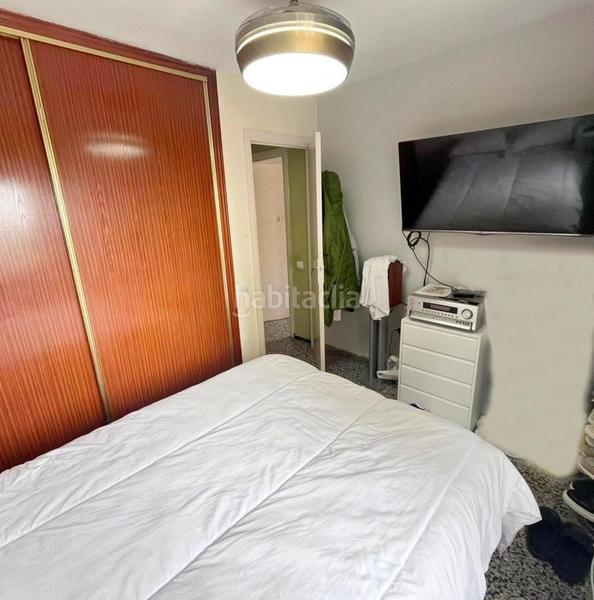 Foto b58e57af-e992-49a5-8da1-fff3e66d8d09. Appartamento in Parque Ayala - Jardín de la Abadía - Huelín Málaga