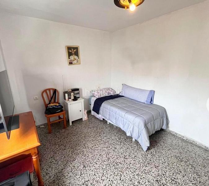 Foto f310f8c4-a123-4594-8ba5-af610cce2072. Appartamento in Parque Ayala - Jardín de la Abadía - Huelín Málaga