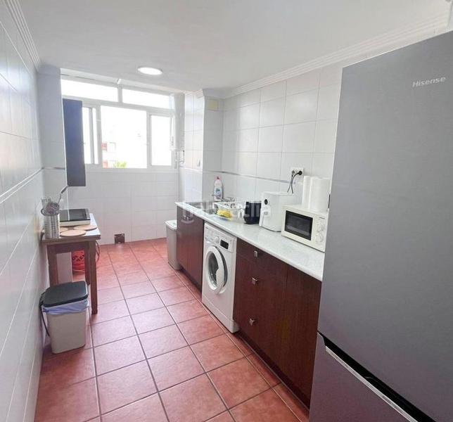 Foto 6d408e9e-9f1d-47c4-8a6d-c826204f3017. Pis a Parque Ayala - Jardín de la Abadía - Huelín Málaga