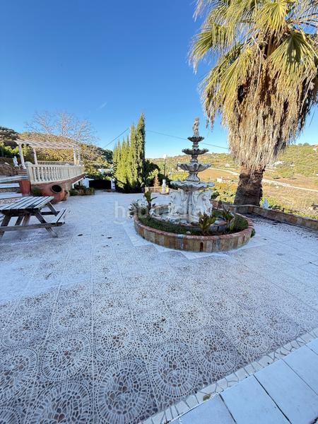 Foto 25384ccb-c0f4-4104-acd9-68f4e7539759. Finca rústica a Coín