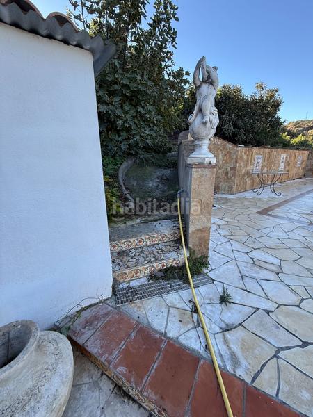 Foto 4a5c3fa6-cbc3-4cda-822e-a6b0735e1128. Finca rústica a Coín