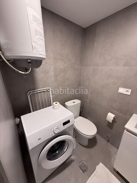 Foto a09158b5-f8ea-4b13-b458-0d644891a652. Estudi amb calefacció piscina a Manantiales-Estación de Autobuses Torremolinos