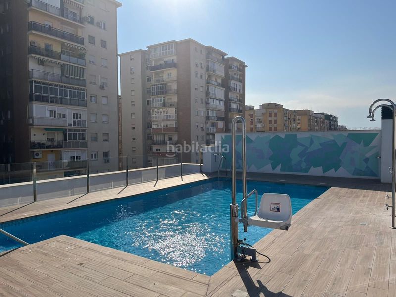 Foto 3e6895c8-ccdb-426d-9906-50416ba223ca. Pis amb calefacció piscina a Parque Ayala - Jardín de la Abadía - Huelín Málaga