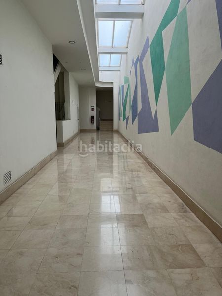 Foto bec70198-6212-47ea-95e4-2fa65d5ba0ab. Piso en Parque Ayala - Jardín de la Abadía - Huelín Málaga