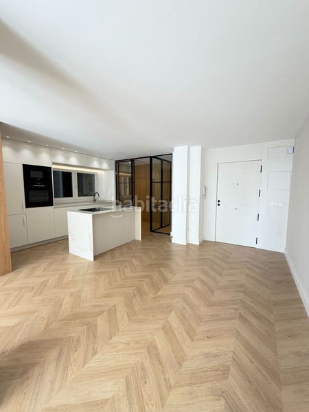 Foto 3bd9aa7d-c367-4829-97f5-3776bad17377. Pis amb calefacció a La Malagueta - Monte Sancha Málaga