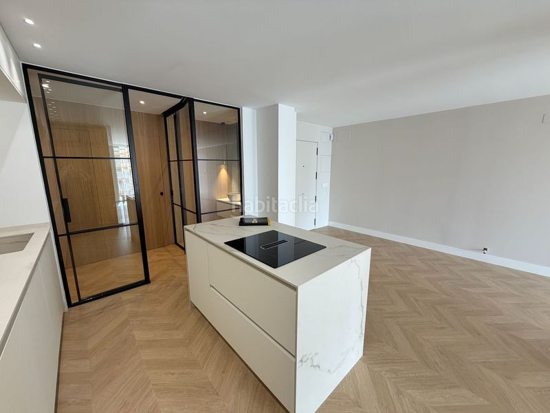 Foto ce5df6ba-a174-470d-9c4f-3d28915650a9. Pis amb calefacció a La Malagueta - Monte Sancha Málaga