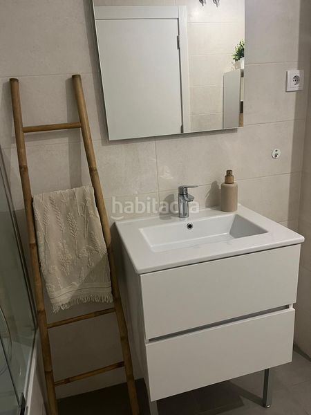 Foto 834034fd-096d-43fb-9f43-574016df118d. Pis amb calefacció a Santa Isabel Málaga