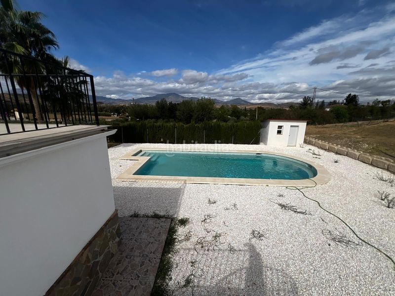 Foto c3ae9f77-61c7-4e72-91db-65be370b7742. Masia amb calefacció piscina a Coín